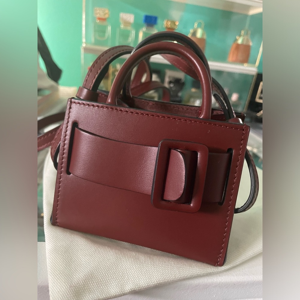(Sold) Boyy “charm” bag 
-Please read and ask questions before purchase-